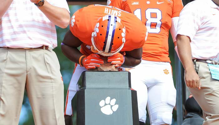 Court documents reveal perceived value of missing piece of Howard's Rock