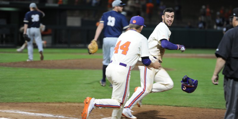 Andrew Cox laces walk-off single as Tigers defeat Charleston Southern