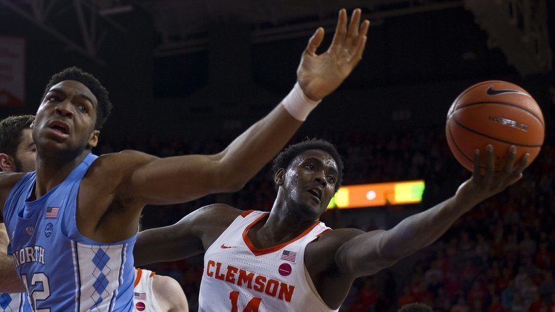 Reed's 3-pointer helps No. 20 Clemson defeat No. 19 UNC in thriller