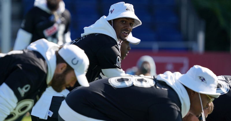 Watson got to see a familiar face on a big day. (USA TODAY Sports-Kirby Lee)