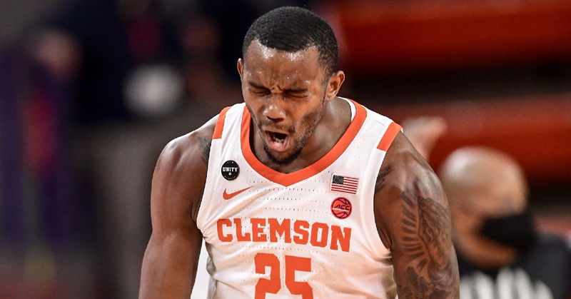 Clemson honors resilient senior class in Littlejohn Saturday