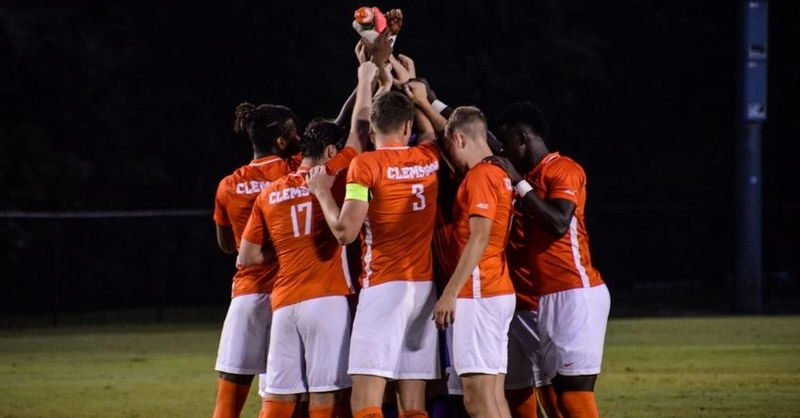 Clemson with the impressive road win (Photo courtesy of Clemson Men's Soccer Twitter)