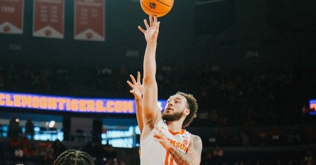 Clemson improved to 2-0 in ACC play (Clemson photo).