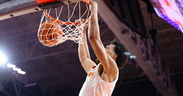 Clemson overcomes sloppy first half, overwhelms Cal