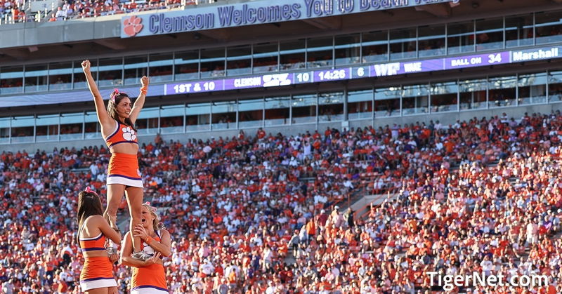 Clemson BOT votes to mandate an athletic fee on students