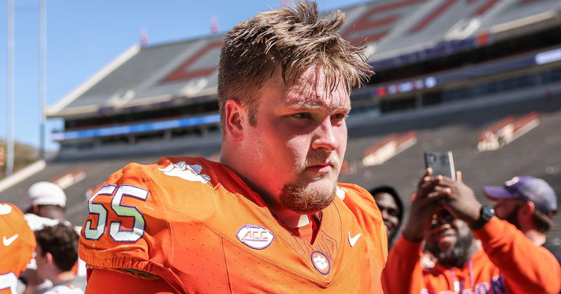 Sophomore lineman Harris Sewell's confidence has grown in sixth-man role