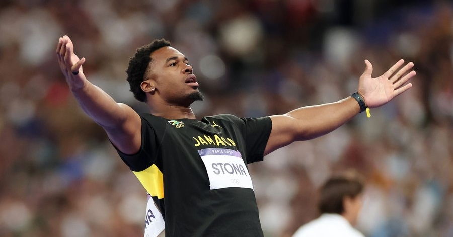 2022 Clemson Graduate Rojé Stona earned the gold medal in the Men's Discus Finals in Paris for Team Jamaica.