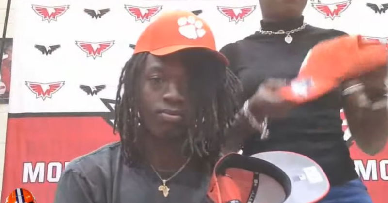 Jordan Young is the latest 4-star pledge in the Clemson secondary.