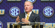 Brian Kelly compares Cade Klubnik's development to Jayden Daniels: "It's night and day"