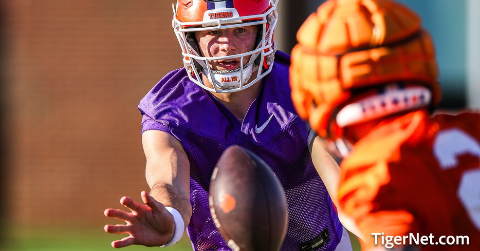 National analyst after firsthand look at Cade Klubnik this offseason: