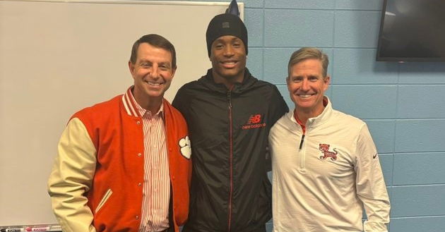 Clemson recruiting still finds way to make noise in a quiet National Signing Day