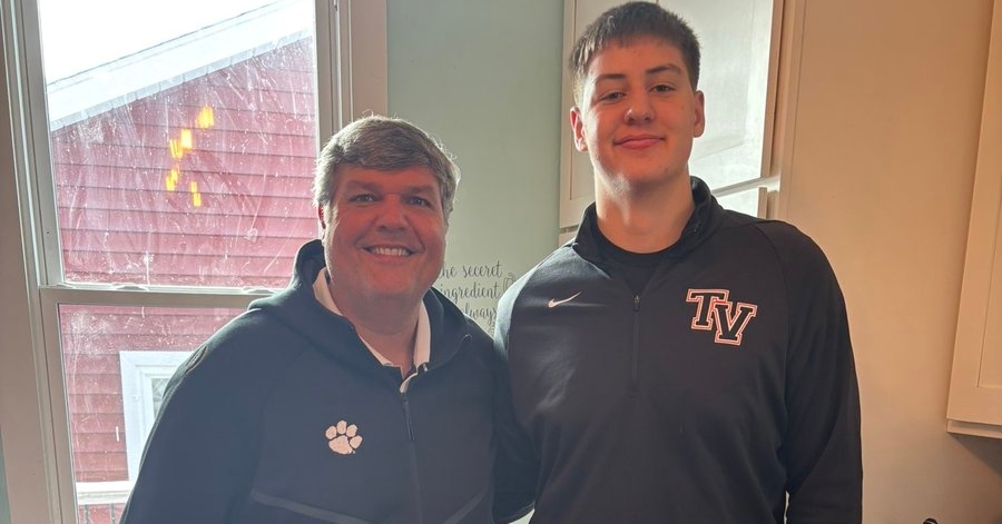 Rising Ohio OT visited by Matt Luke in early stages of Clemson relationship