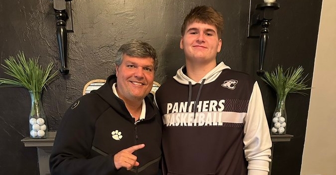 4-star Ohio lineman has Clemson in top three following Matt Luke visit