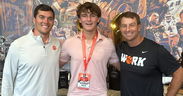 5-star specialist commits to Clemson